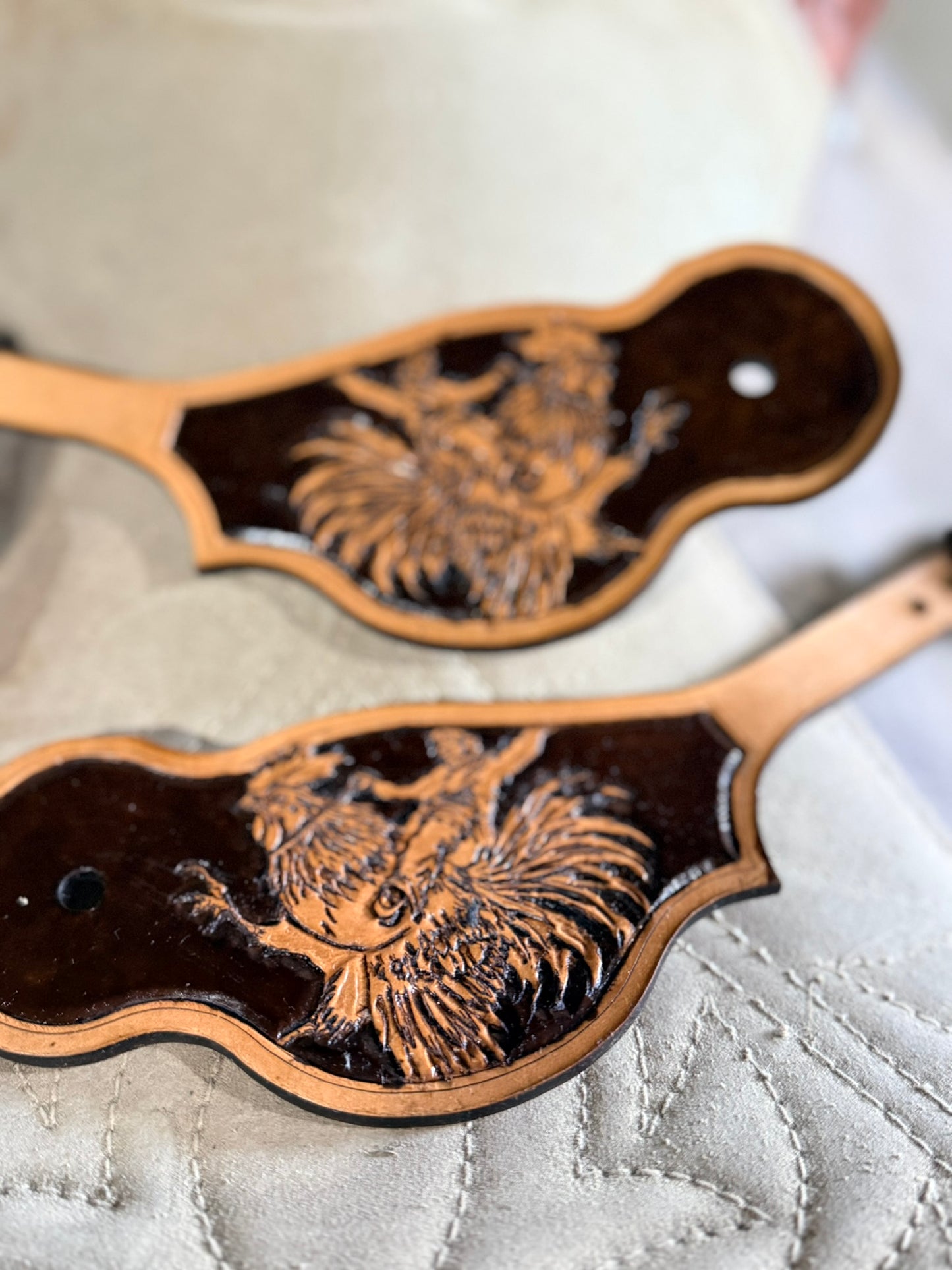 Kickin' Chicken Spur Straps